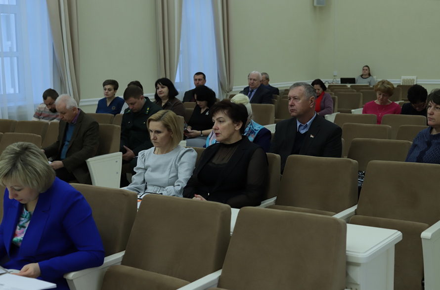 Сегодня проходит сорок пятая сессия Петриковского районного Совета депутатов 28 созыва 