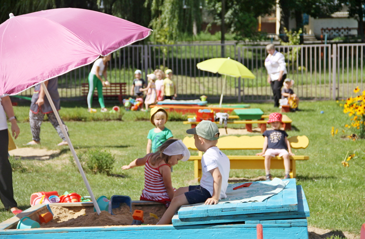 Прыёмка школ і дзіцячых садоў стартавала ў Петрыкаўскім раёне