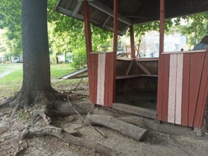 Альтанка чакае гаспадарскай рукі