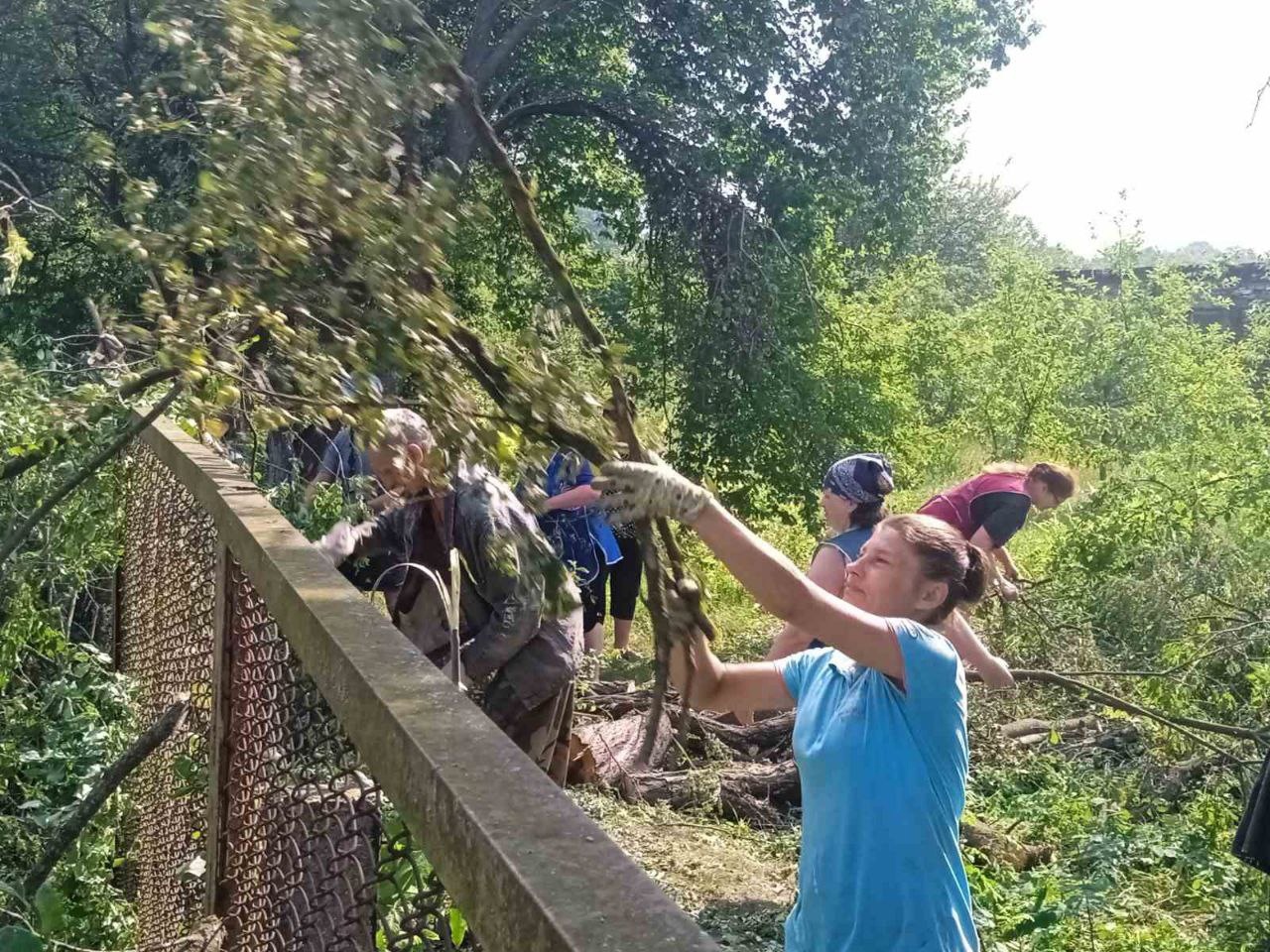 ФОТАФАКТ: разам працуем на ліквідацыі наступстваў стыхіі