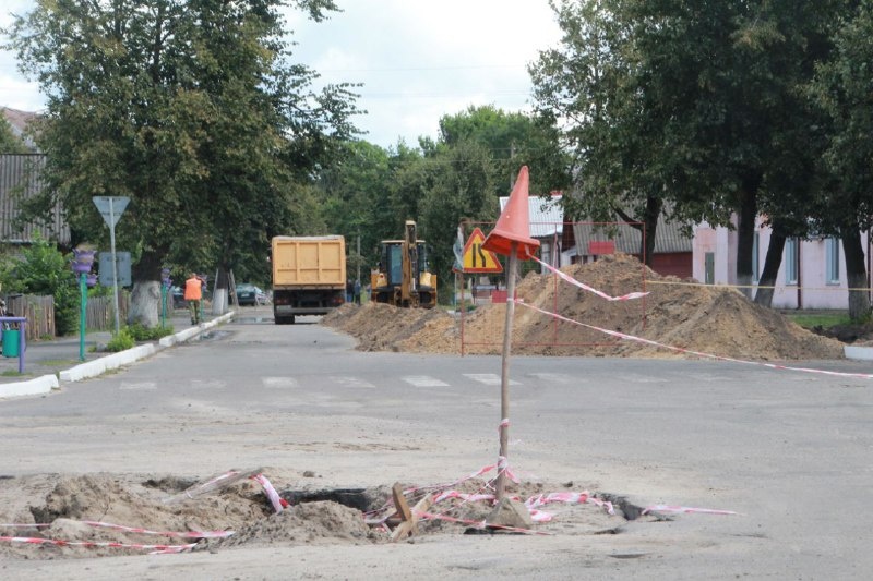 Працягваецца добраўпарадкаваннем гарадскога пасёлка Капаткевічы