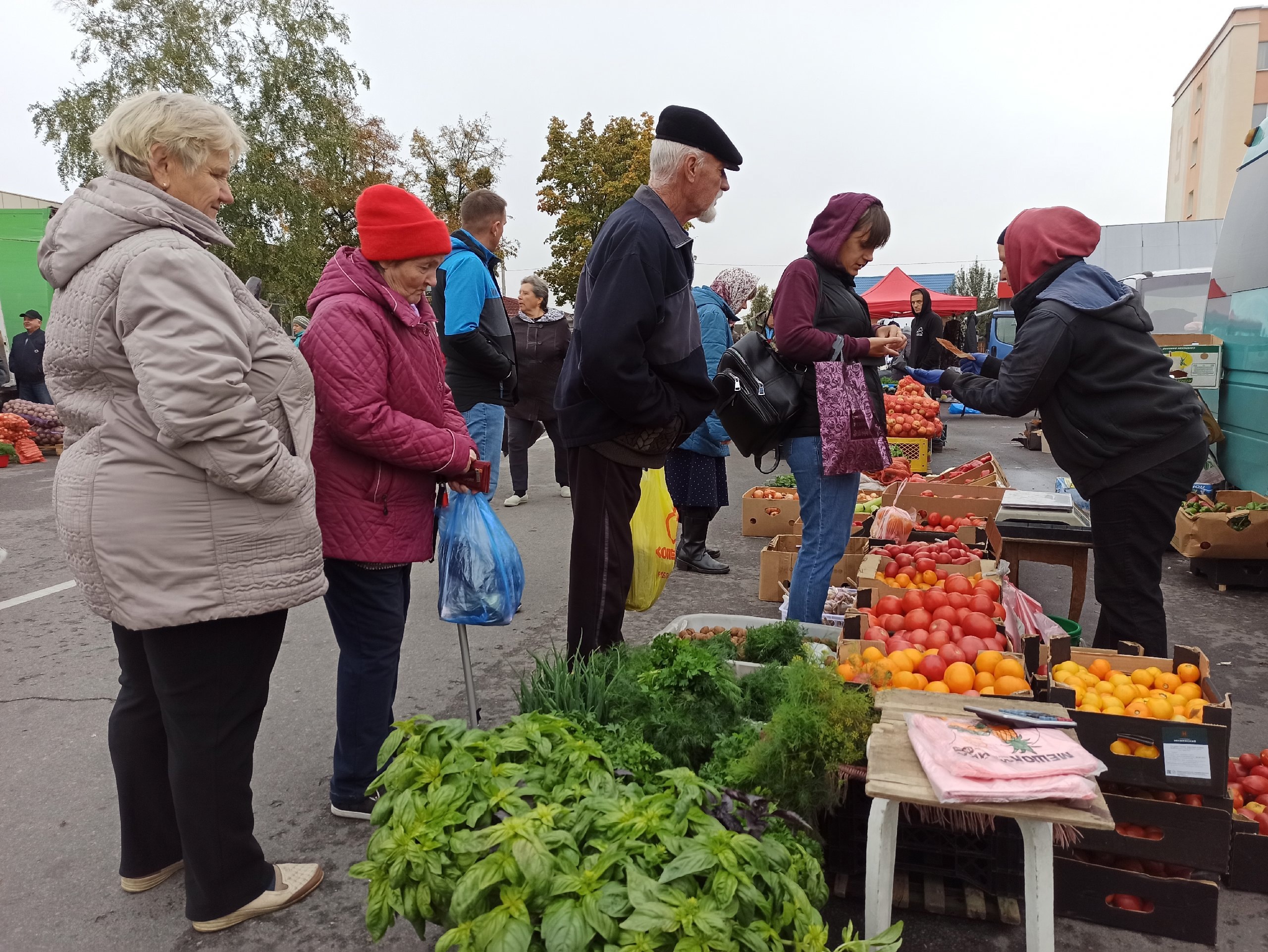 На Петрыкаўшчыне працягваецца сезон восеньскіх кірмашоў