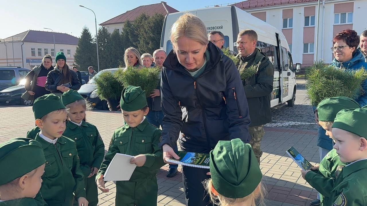 Пасадка лесу – клопат пра сучаснасць  і будучыню квітнеючай Беларусі