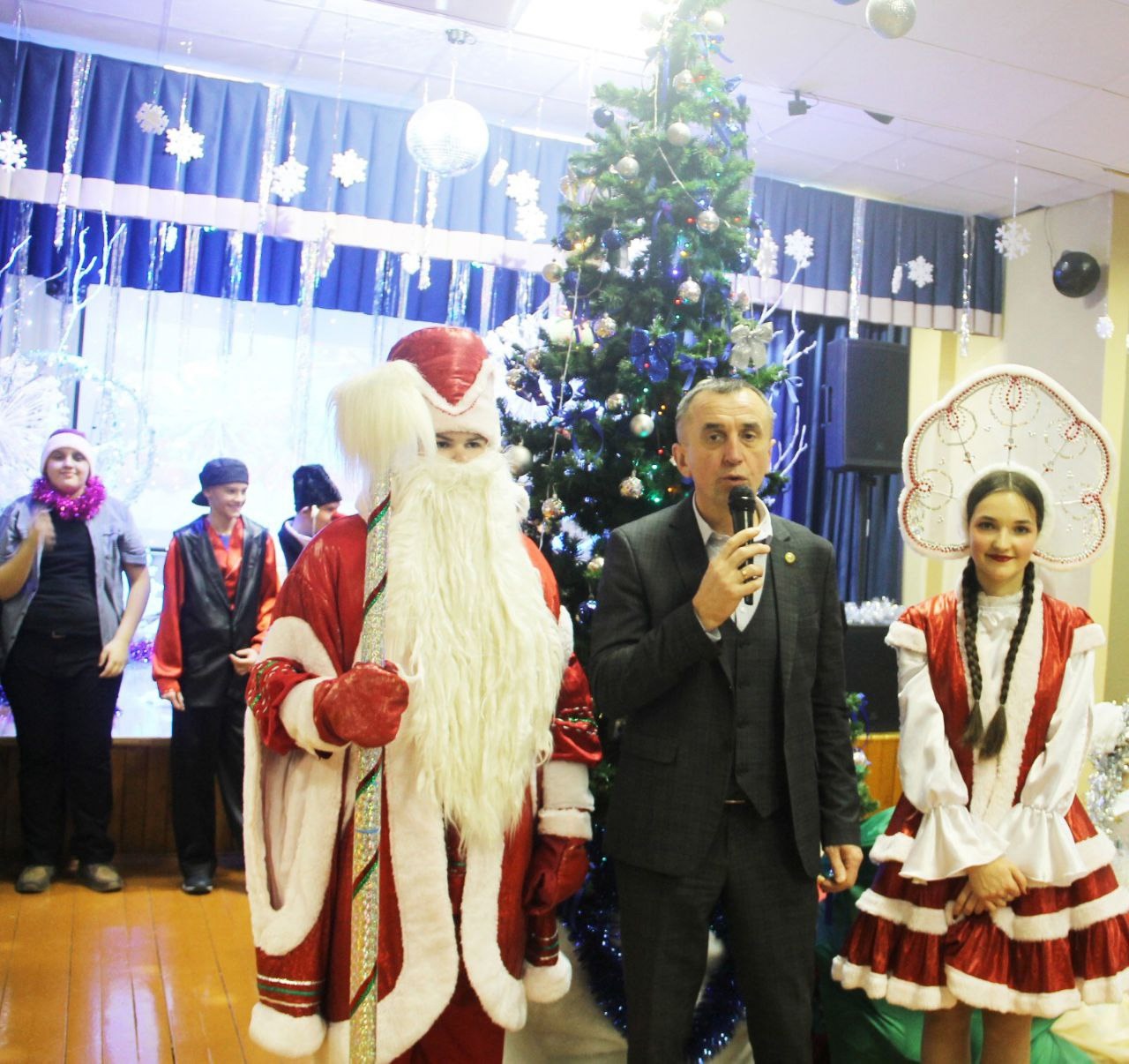 Час падарункаў,  радасці і дзіцячага смеху