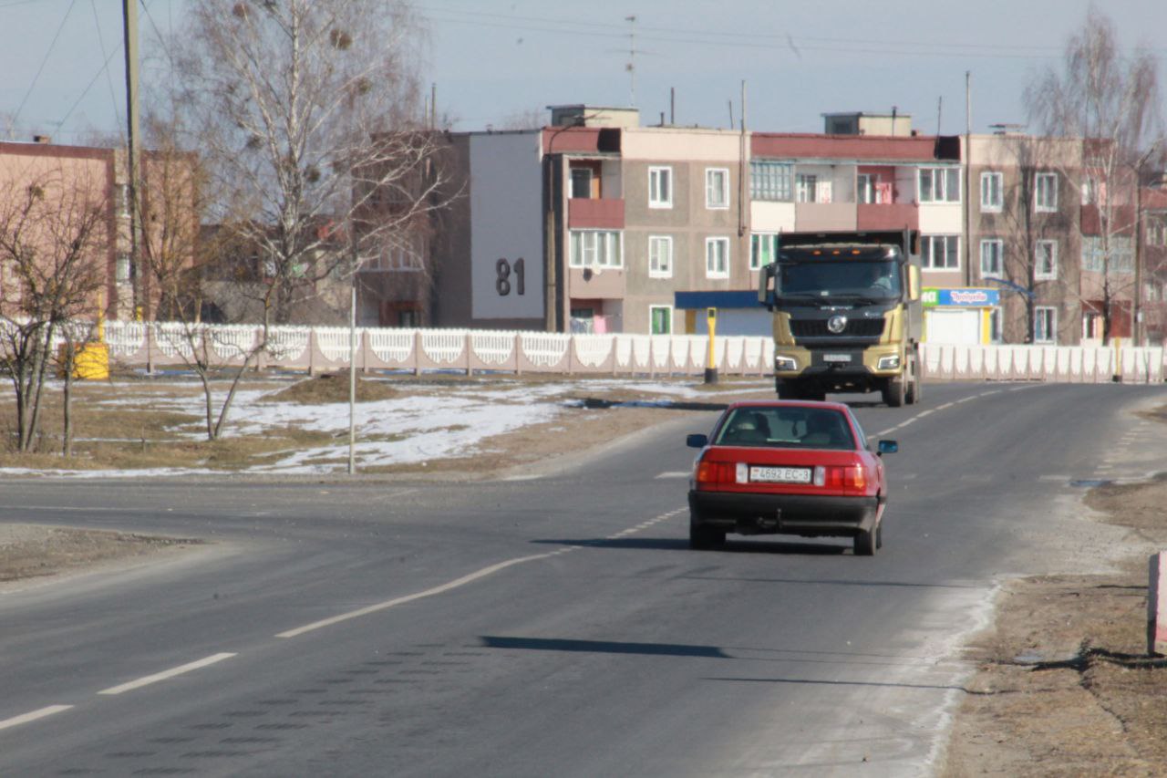 Сонечны лютаўскі дзень у Капаткевічах у аб'ектыве нашага карэспандэнта