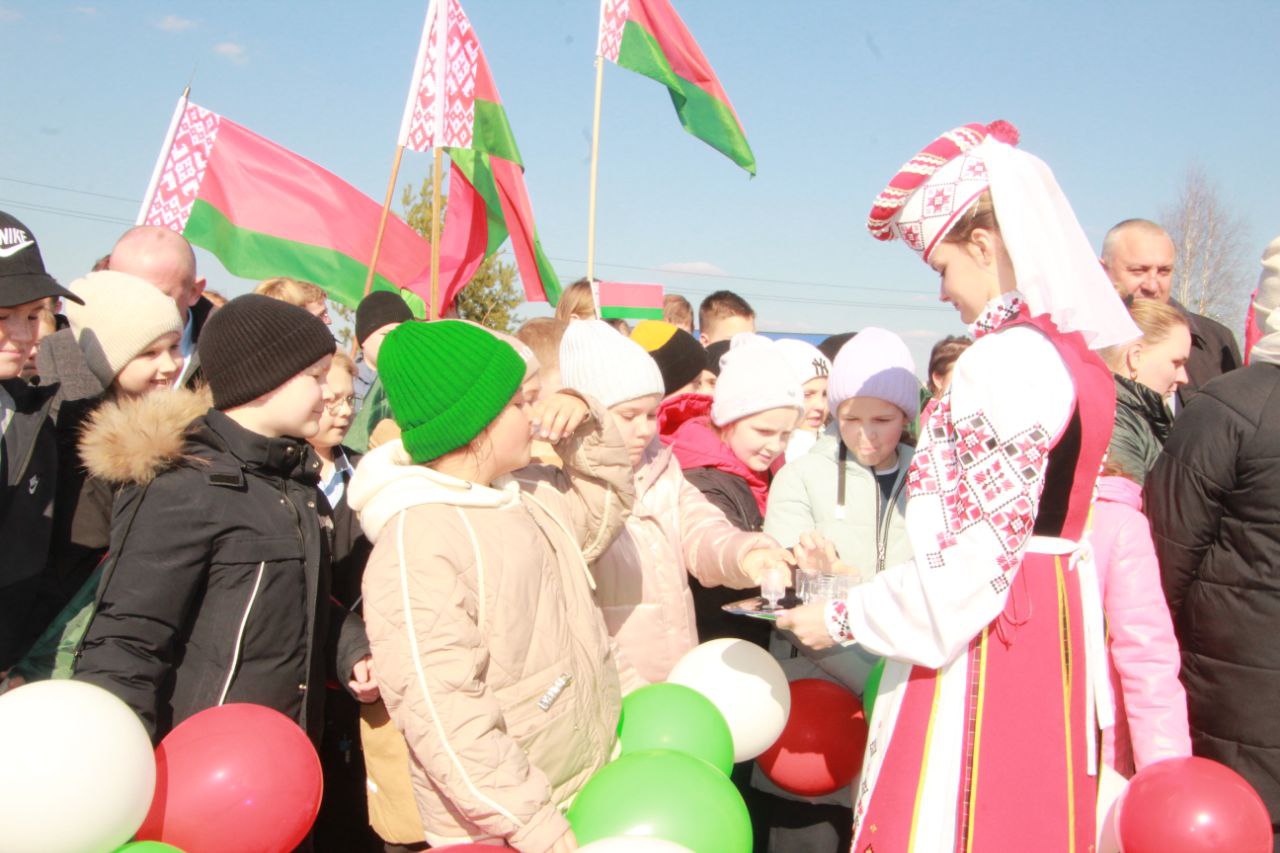 Чыстая вада прыйшла ў дамы  жыхароў Муляраўкі і Курыцічаў