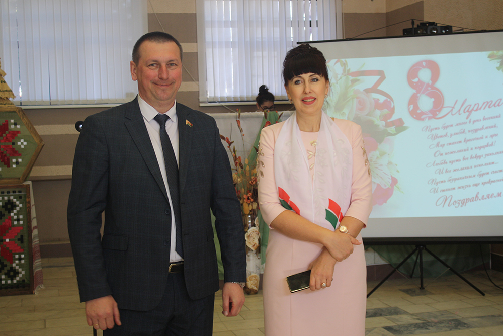Актывістаў грамадскага руху Петрыкаўшчыны ўшанавалі ў раённым Доме культуры