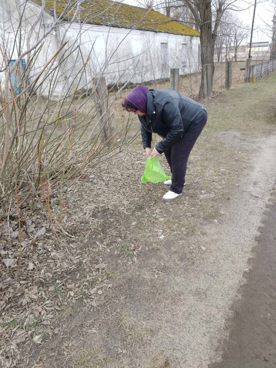 У аб'ектыве нашага карэспандэнта - працоўныя калектывы Муляраўскага сельскага Савета