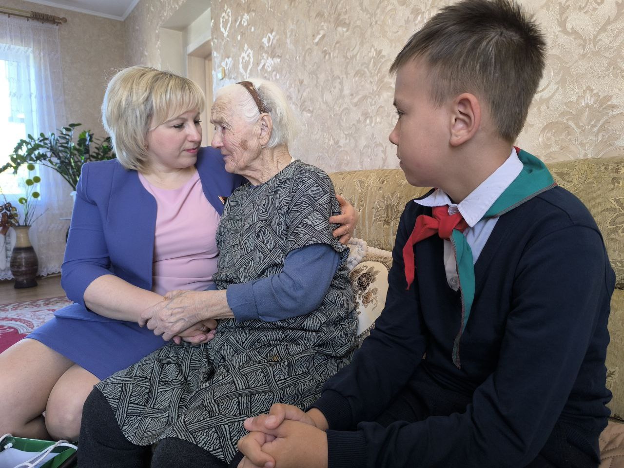Прыклад для пераймання наступным пакаленням