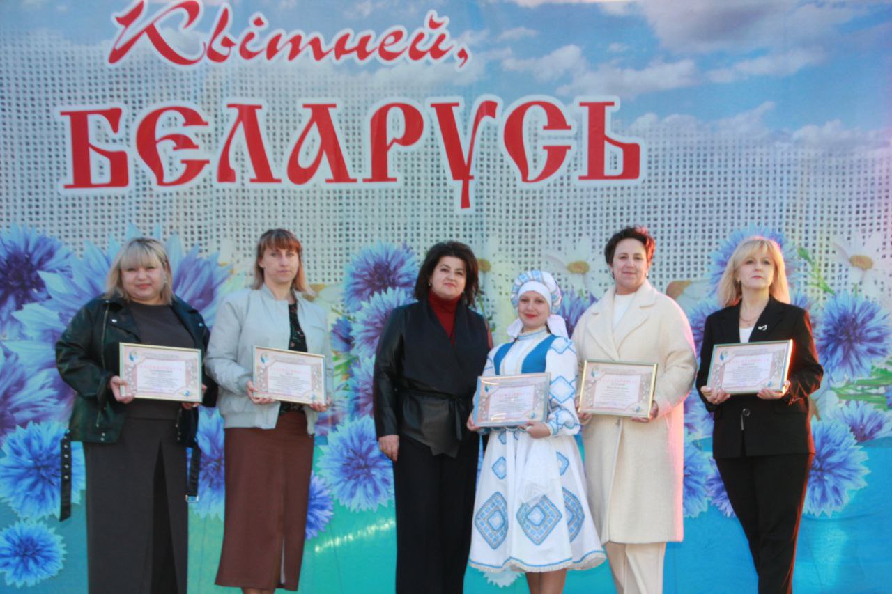 Працай пакаленняў край наш знакаміты!
