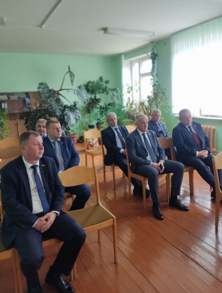 Выязное пасяджэнне ў аграгарадку Пціч