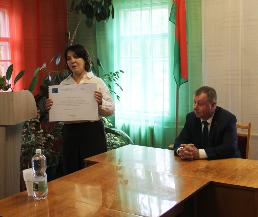 Члены пастаяннай камісіі азнаёміліся з інфраструктурай пасёлка Муляраўка