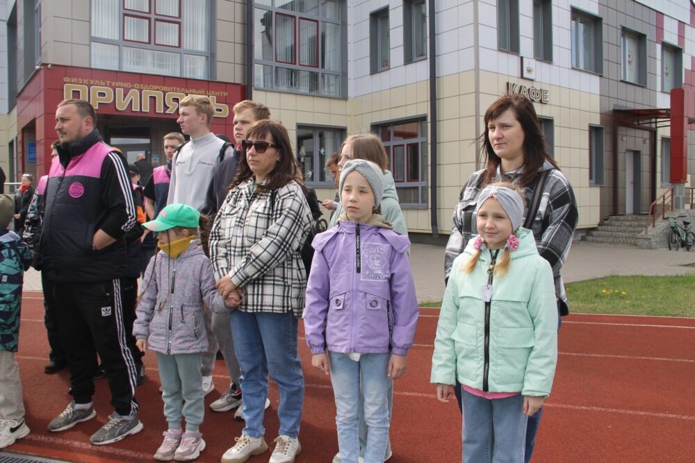 Жыхары Петрыкаўшчыны атрымалі значкі “Фізкультурнік Беларусі”