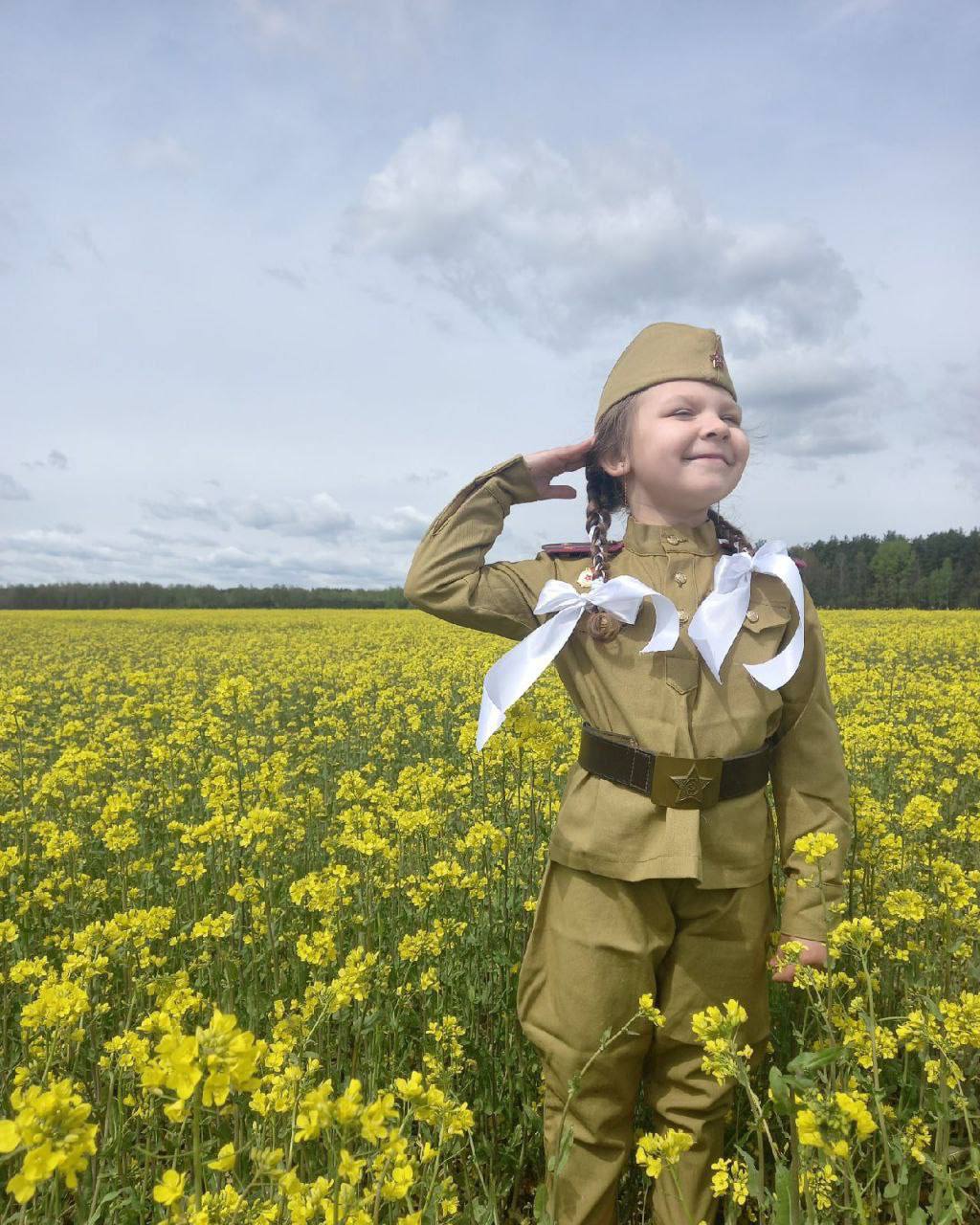 80 гадоў  пад мірным небам