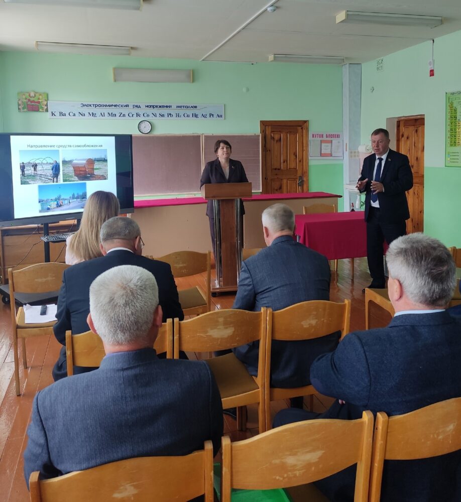 Выязное пасяджэнне ў аграгарадку Пціч