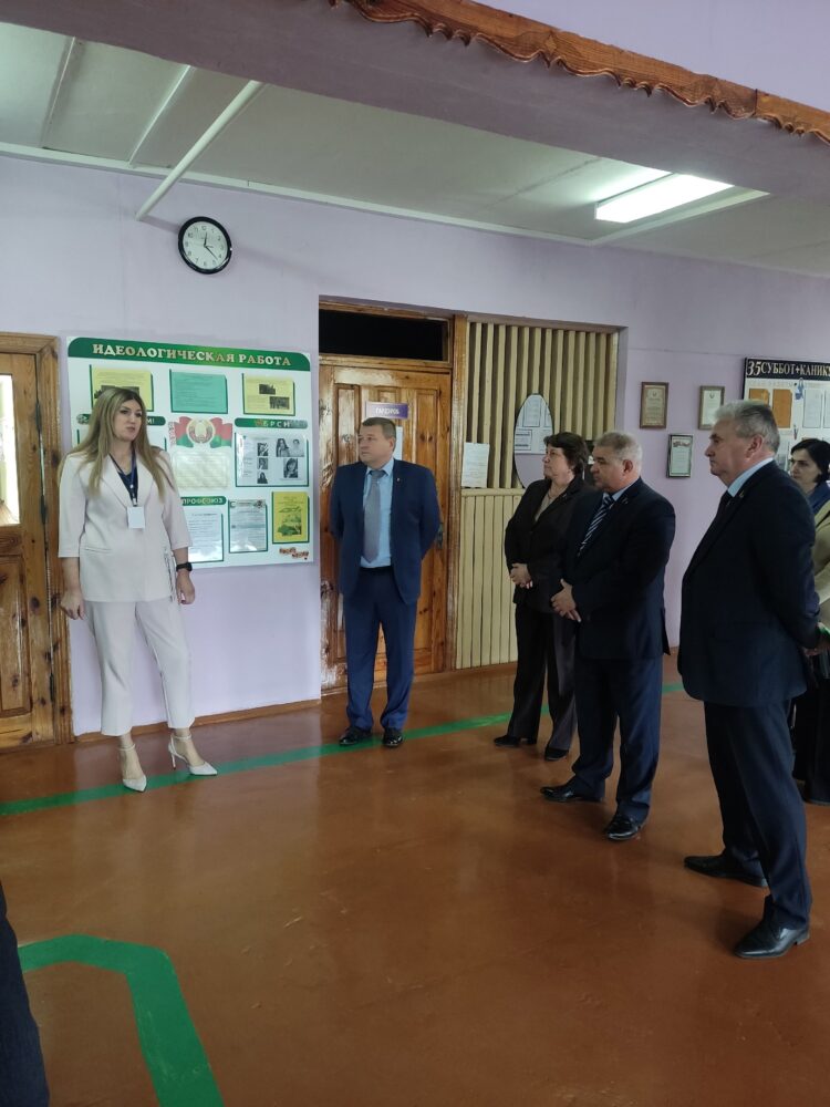Выязное пасяджэнне ў аграгарадку Пціч