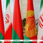 Пезешкиан прибыл во Дворец Независимости на переговоры с Лукашенко