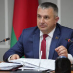 О «Дожинках» на полях и в творчестве, об исторической памяти. Крупко встретился с писателями Беларуси и России