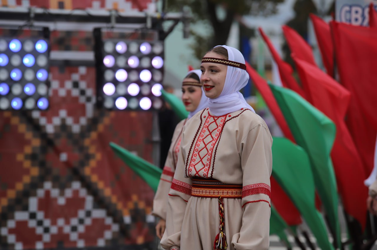 Слава працаўнікам сяла Гомельшчыны!