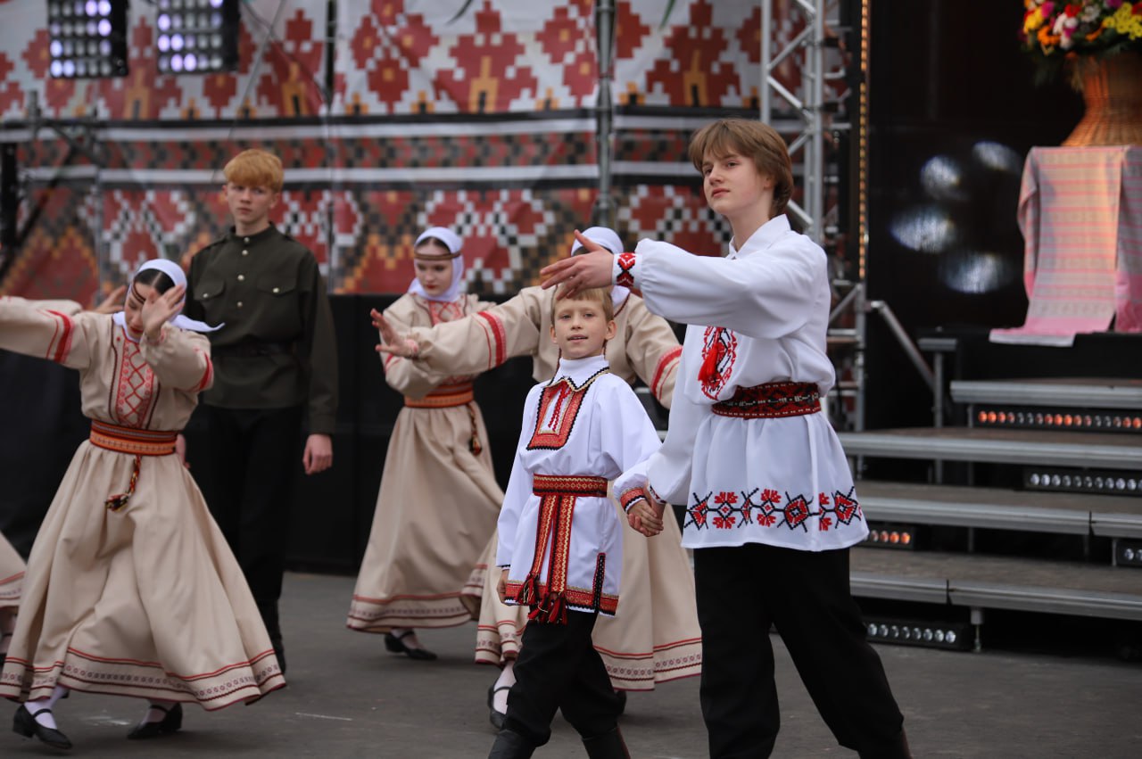 Слава працаўнікам сяла Гомельшчыны!
