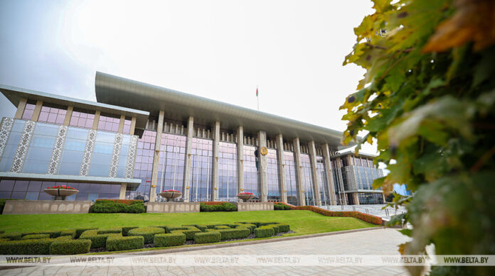 000019_1763628330_749743_big