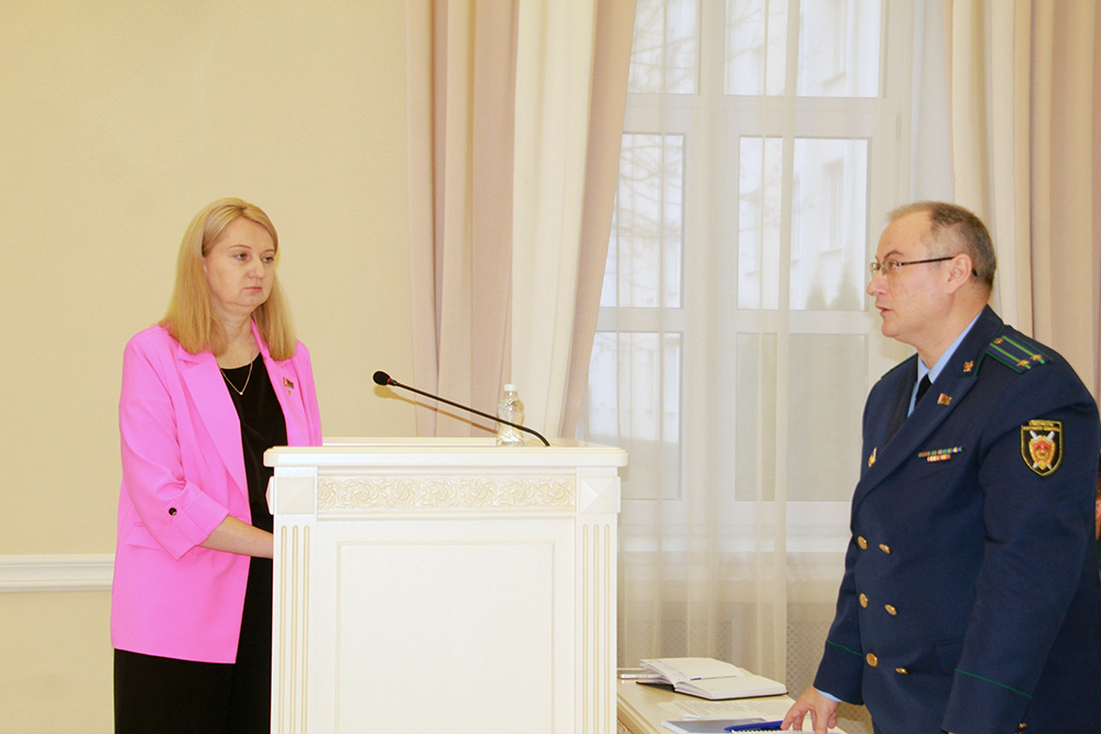 Выніковае пасяджэнне выканаўчага камітэта Петрыкаўскага раёна