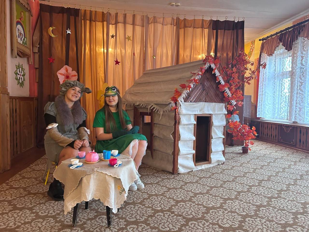 Постановка сказки «Теремок» в рамках инклюзивного проекта "Разные равные"