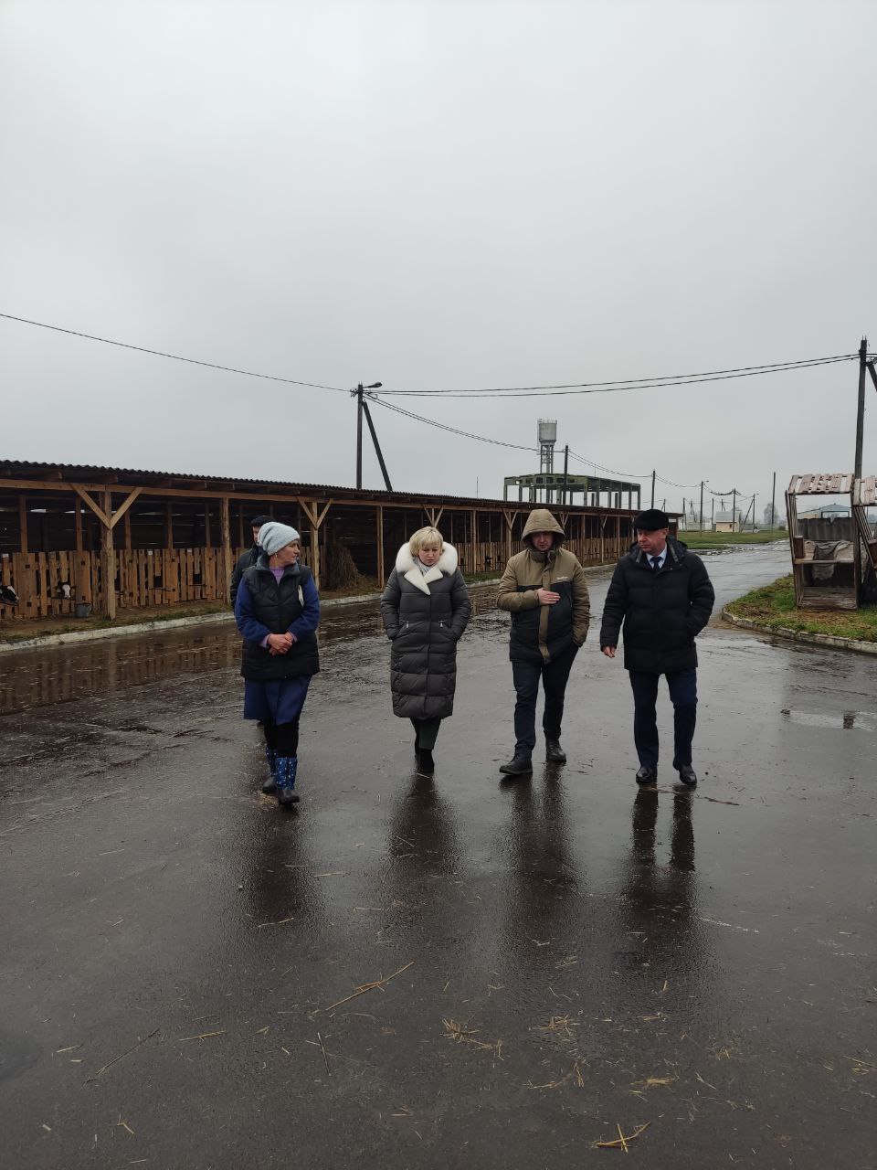 Сёння дэпутат Палаты прадстаўнікоў Нацыянальнага сходу Рэспублікі Беларусь Святлана Сянько працуе ў Камаровіцкім сельскім Савеце