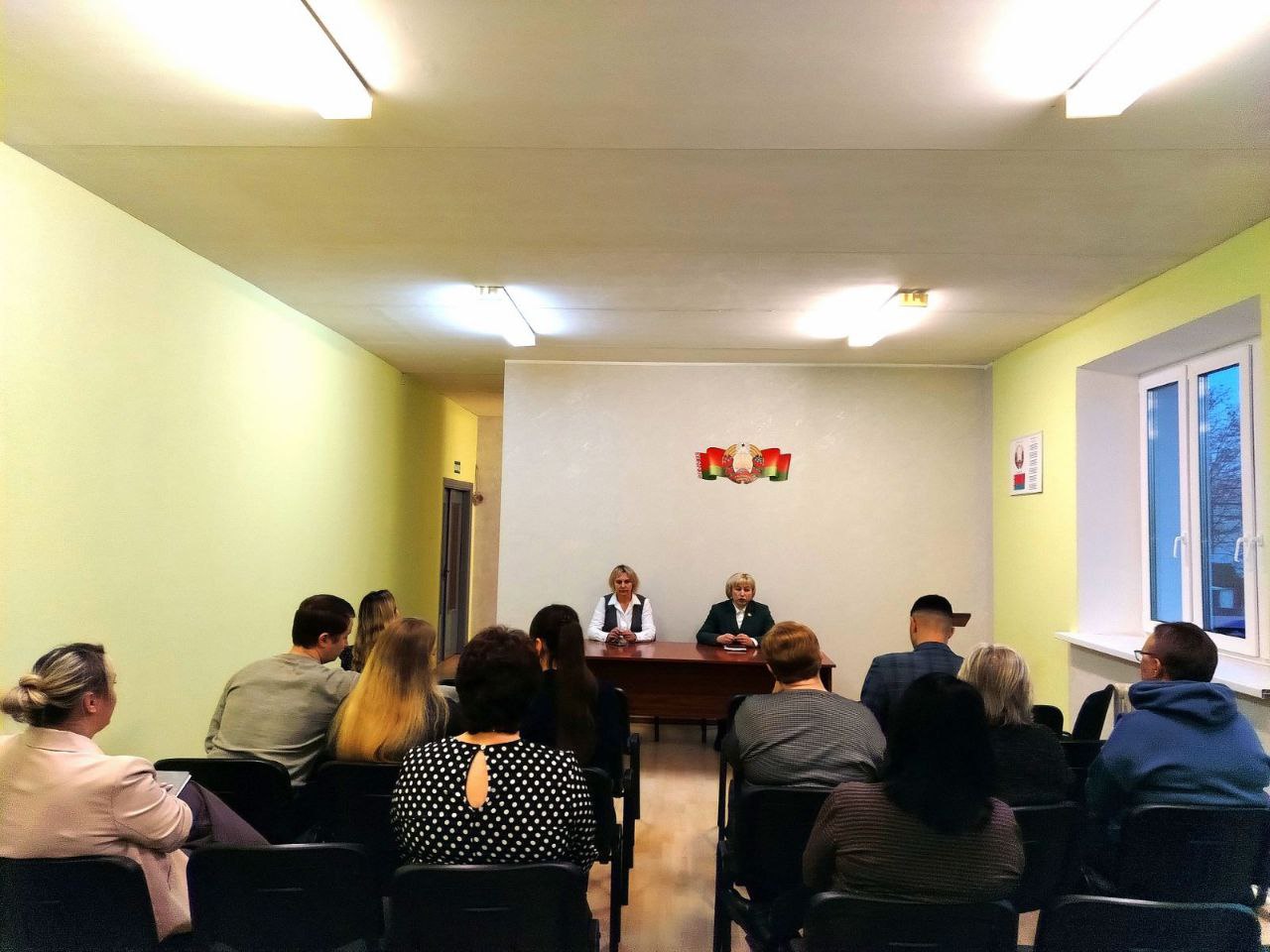 Депутат Палаты представителей Светлана Сенько обсудила с ответственными службам Петриковского района вопрос организации качественного питания в школах