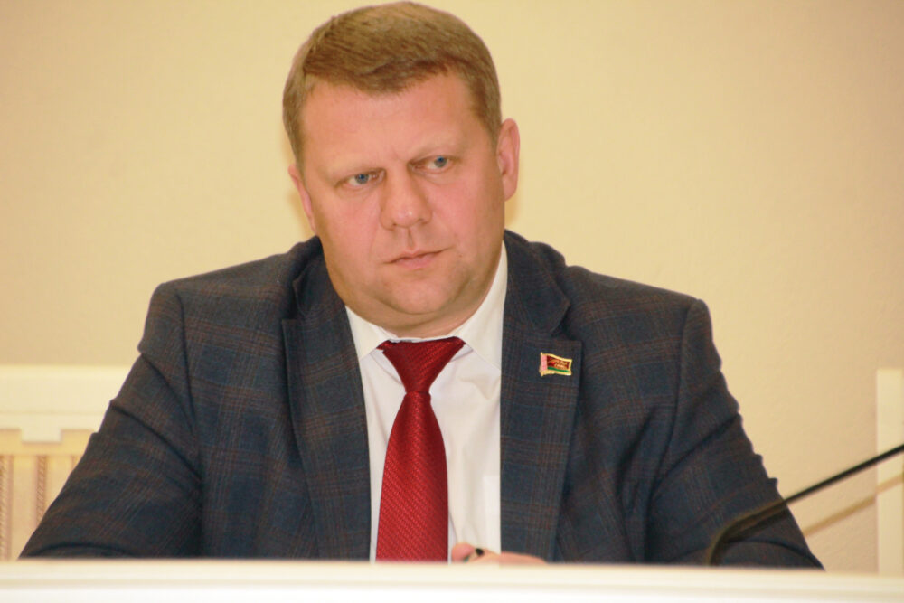 Прыём грамадзян: капітальны рамонт і арэнднае жыллё на кантролі ў старшыні райвыканкама