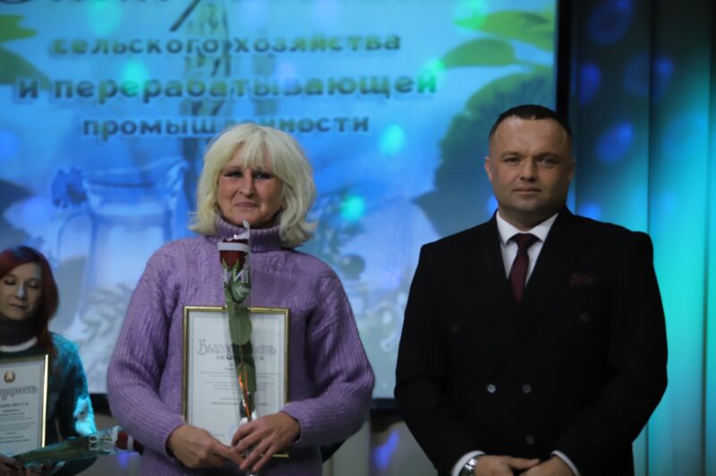 ФОТОФАКТ: "Челющевичи чествуют лучших!"