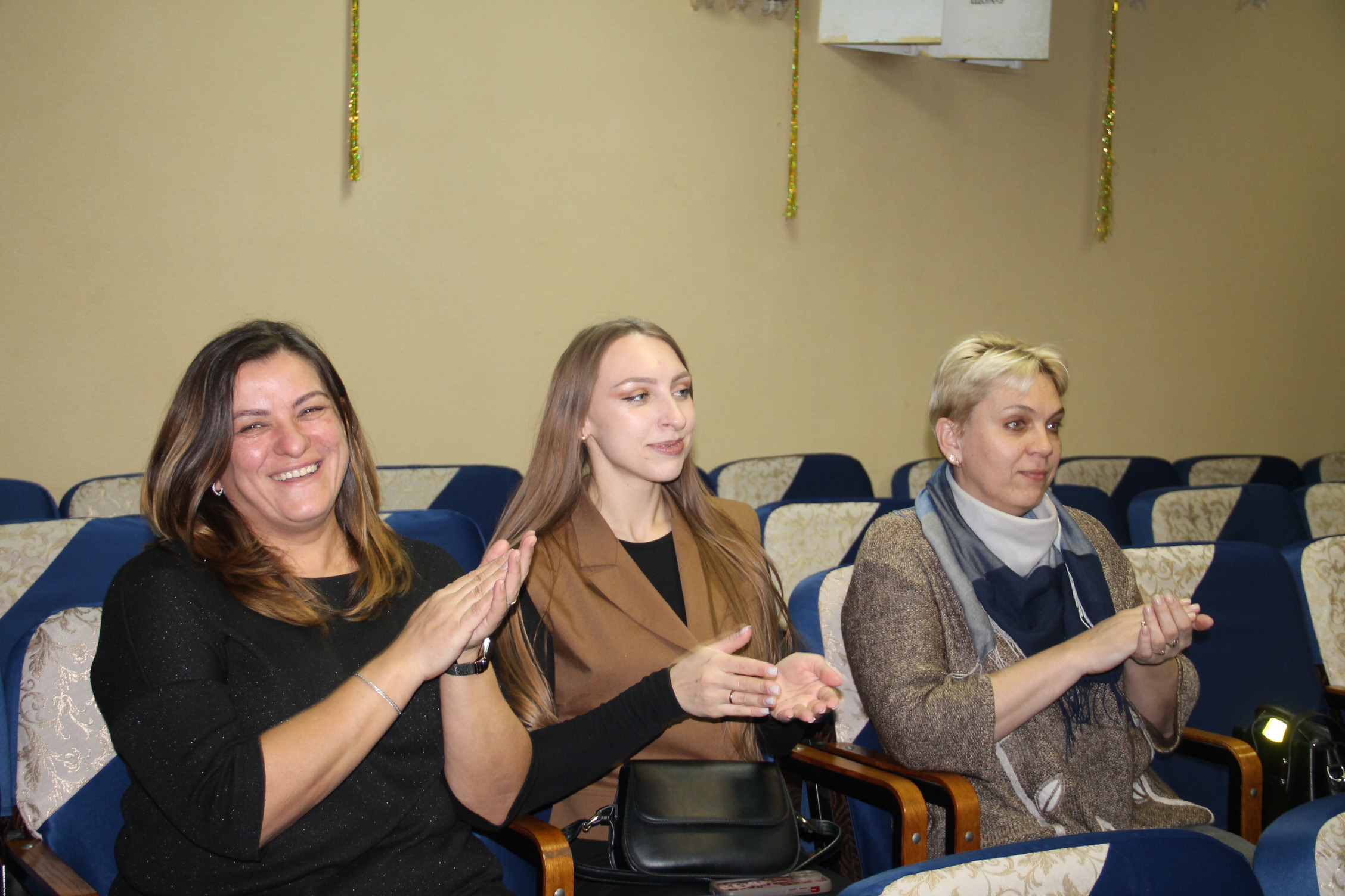 Навагодняя дабрачынная акцыя “Нашы дзеці” актыўна праходзіць на Петрыкаўшчыне