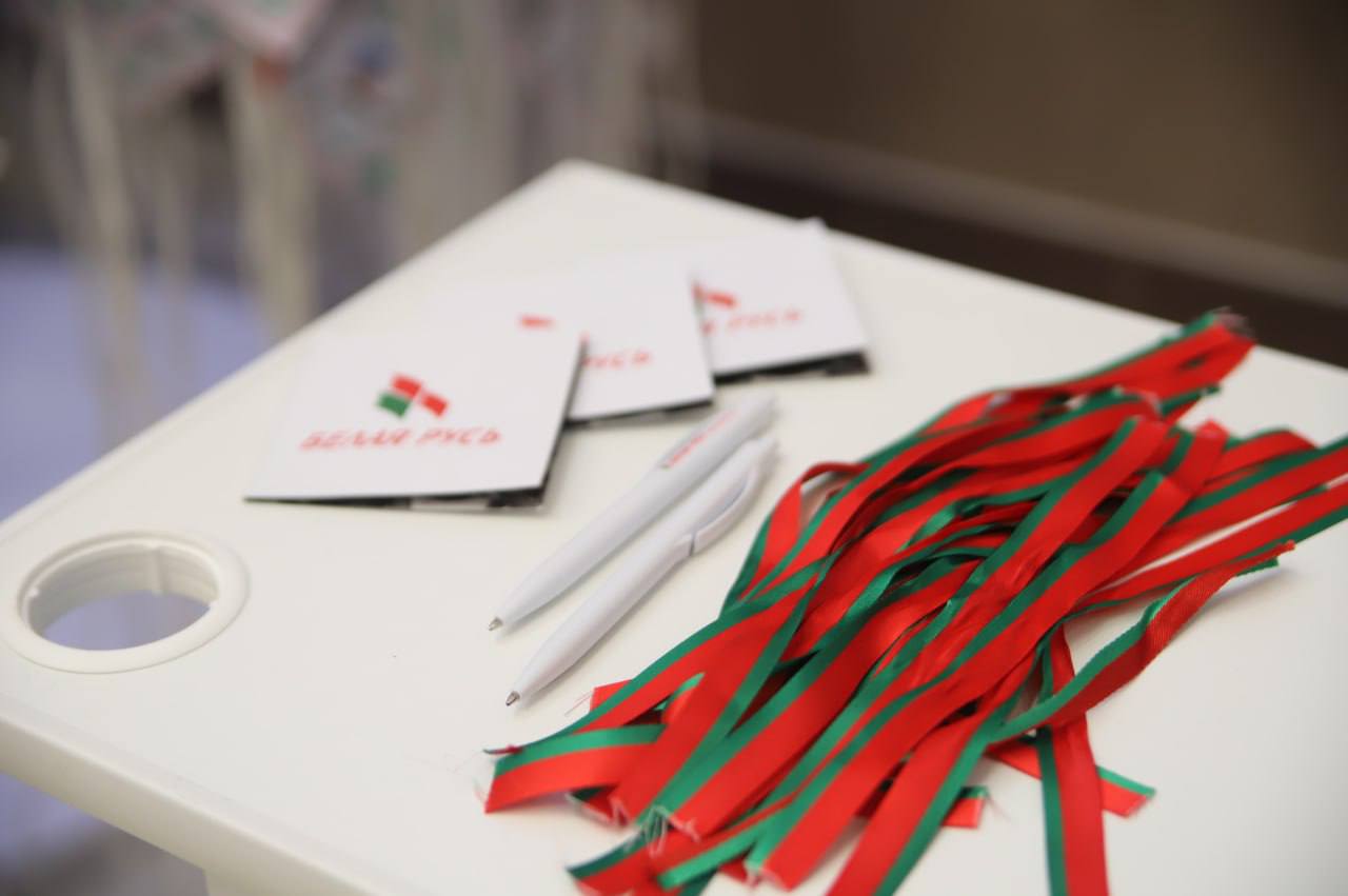 У Петрыкаве адкрылася перасоўная абласная выстава “У адзінстве народа – сіла краіны”