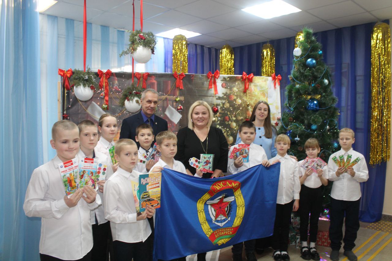 Акцыя “ДТСААФ дзецям”