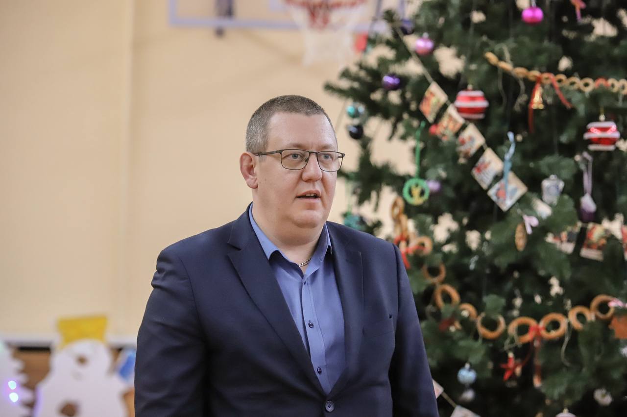 Урачыстасць напярэдадні Новага года ў Петрыкаўскай школе-інтэрнаце