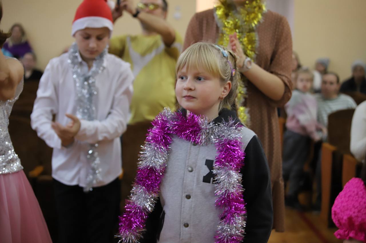 Урачыстасць напярэдадні Новага года ў Петрыкаўскай школе-інтэрнаце