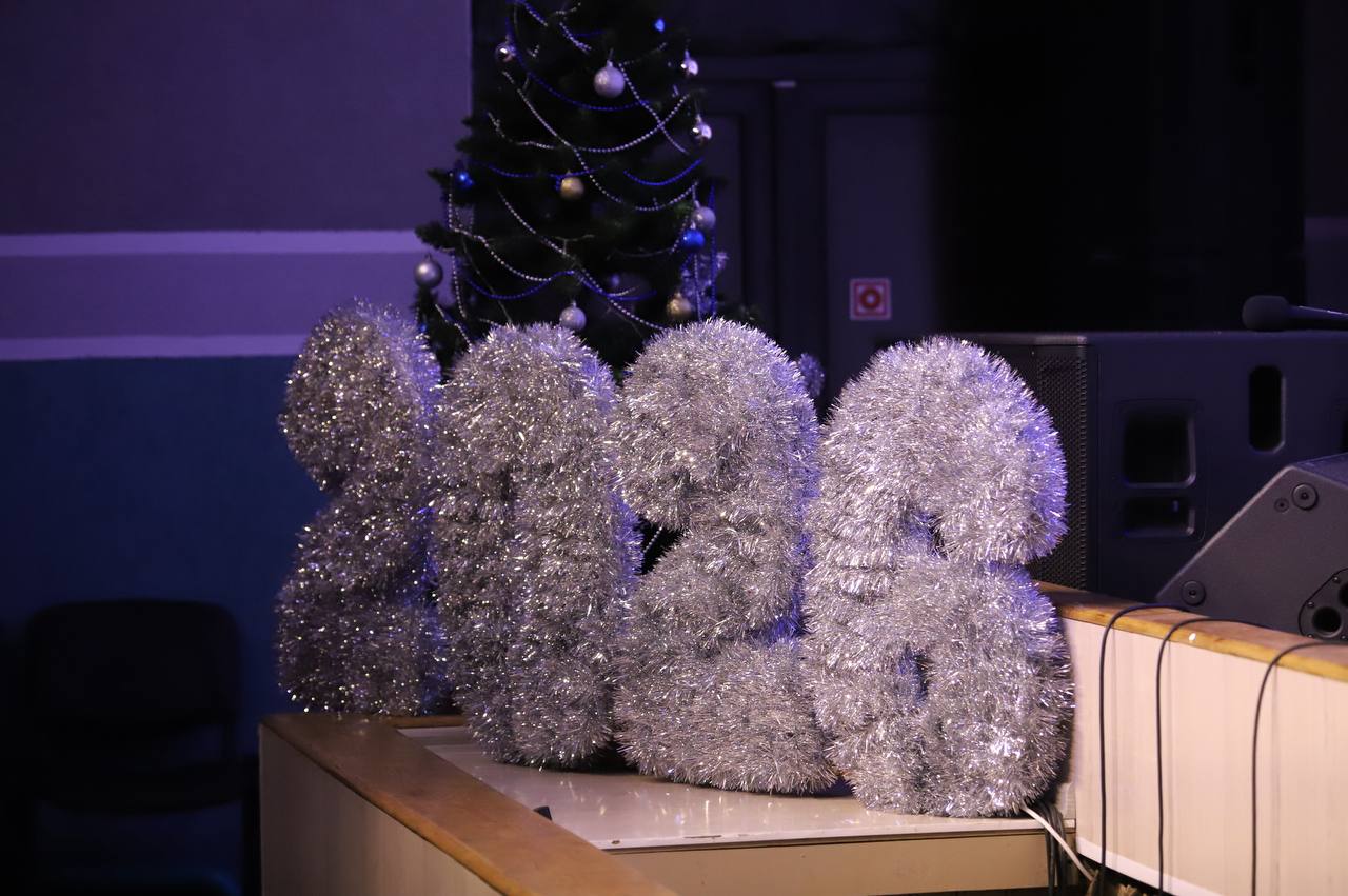 Фотафакт: "Навіны Снягуркі": Навагодняе чараўніцтва ў раённым Доме культуры!