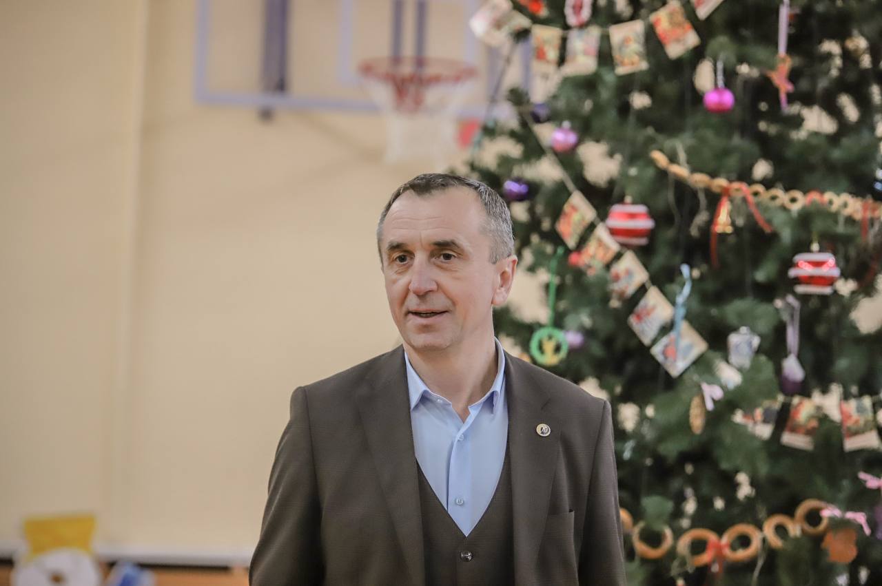 Урачыстасць напярэдадні Новага года ў Петрыкаўскай школе-інтэрнаце