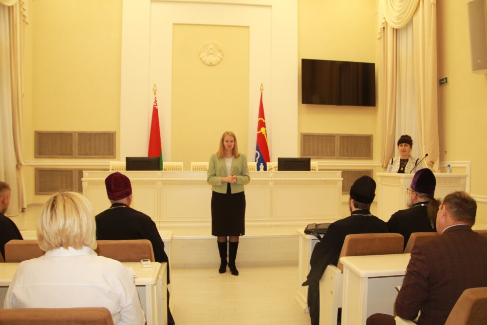 Заседание комиссии по религии прошло на базе Петриковского районного исполнительного комитета