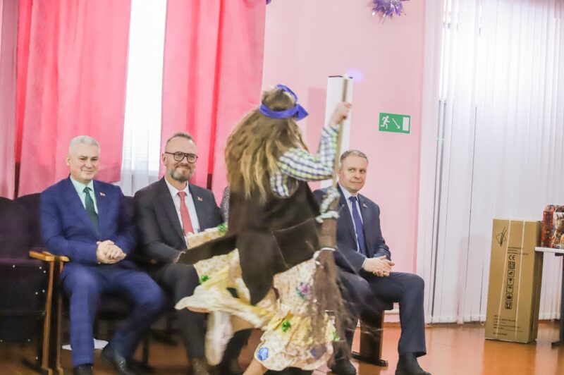 "Нашыя дзеці" ў Петрыкаўскім СПТВ: Свята падтрымкі і ўвагі