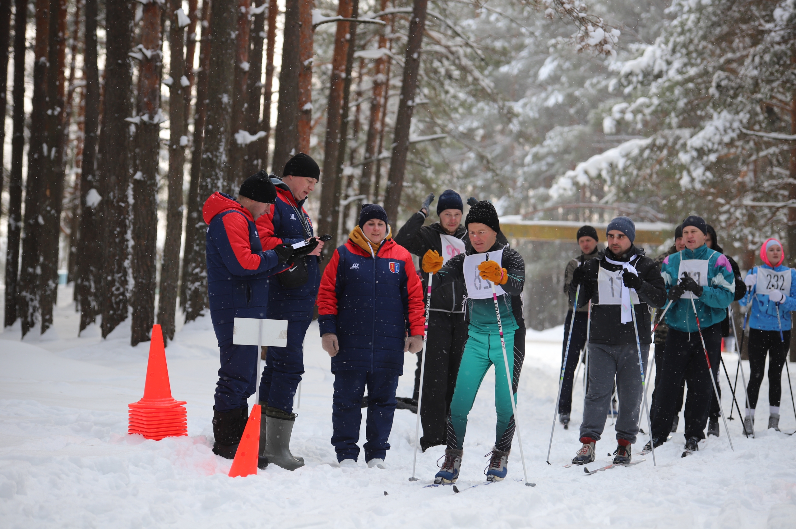 ФОТАРЭПАРТАЖ: лыжныя гонкі ў рамках XXII спартакіяды Петрыкаўскага раёна