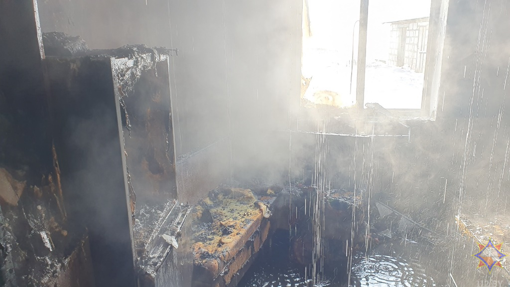 Пожар в доме в Брагинском районе: дети не пострадали