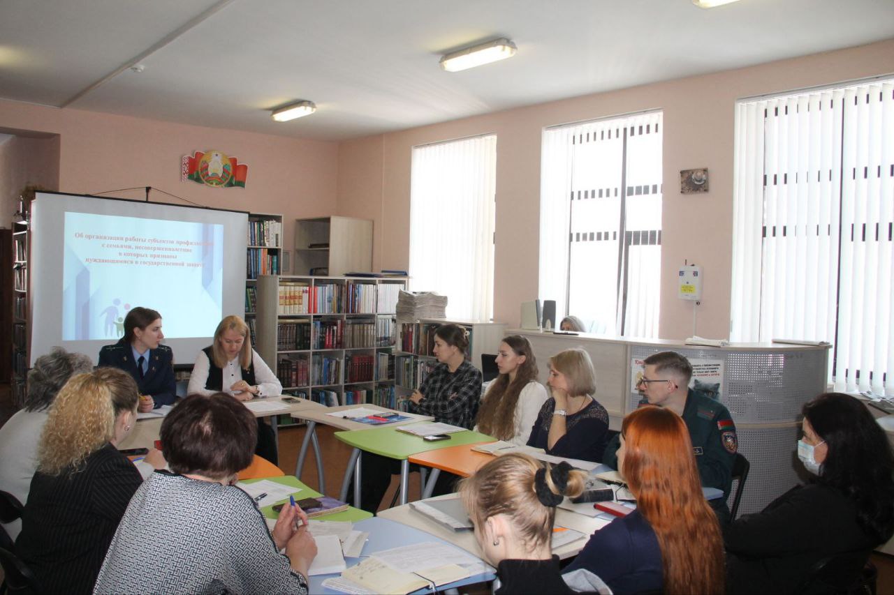 Ад прафілактыкі да абароны: комплексны падыход да сем'яў у цяжкай сітуацыі