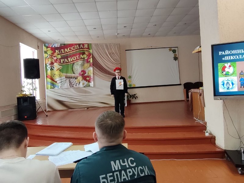 Юныя знаўцы бяспекі: у Петрыкаве вызначылі лепшых удзельнікаў конкурсу “Школа бяспекі”