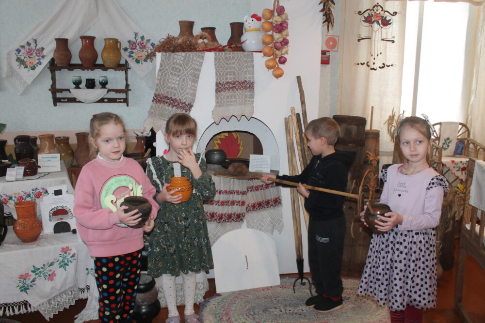 Вывучаем спадчыну з маленства