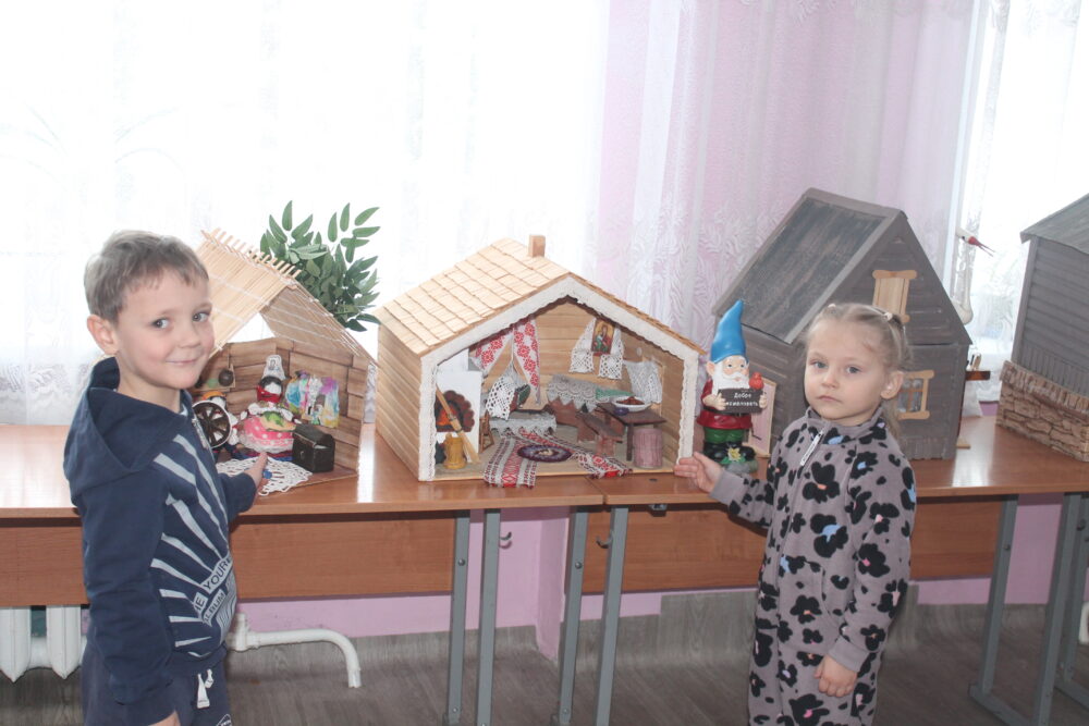 Вывучаем спадчыну з маленства