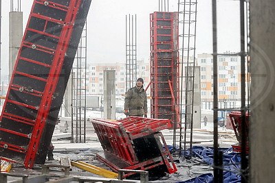 Физкультурно-оздоровительный комплекс строится в Петрикове