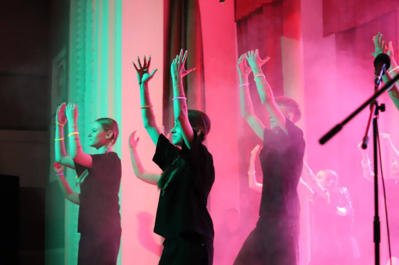 В районном Доме культуры состоялся традиционный конкурс «Мистер-Х-2026»