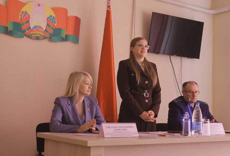 В ГП "Петриковский райжилкомхоз" прошла встреча в рамках профсоюзного приема граждан и дня правового просвещения и правовой культуры