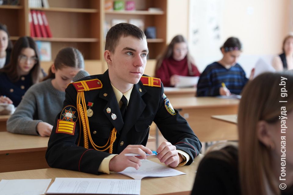 Каков ум, такова и речь: в Гомеле прошел XX областной лингвистический конкурс «Знай и люби русский язык»